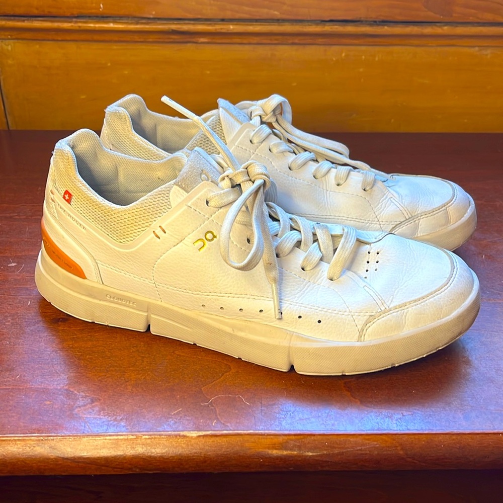 On Running The Roger Women’s Sneakers